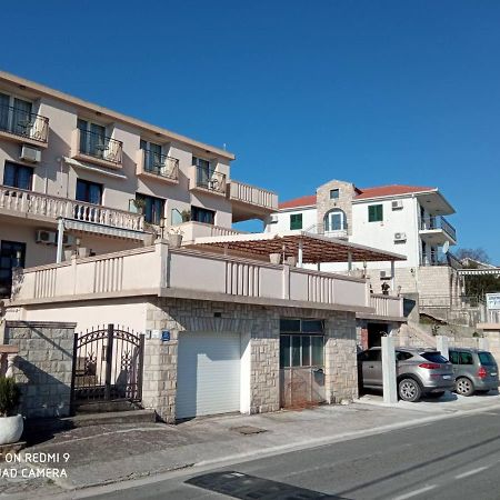 Apartments Klakor Ps Tivat Ngoại thất bức ảnh
