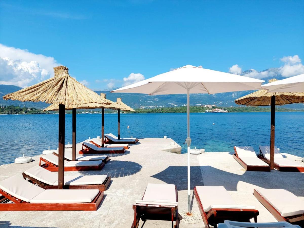 Apartments Klakor Ps Tivat Ngoại thất bức ảnh