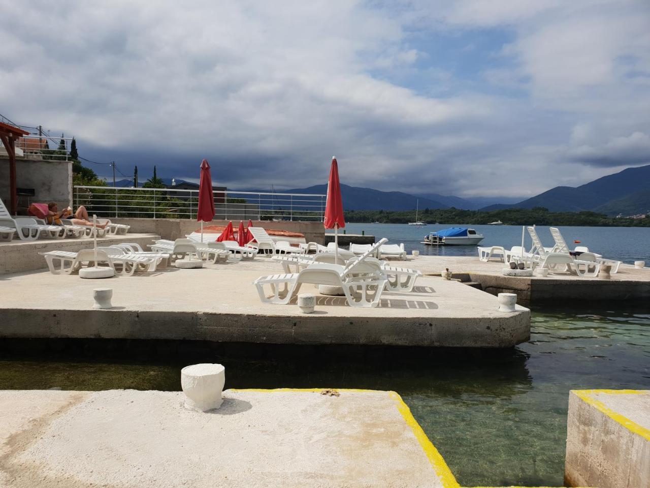 Apartments Klakor Ps Tivat Ngoại thất bức ảnh