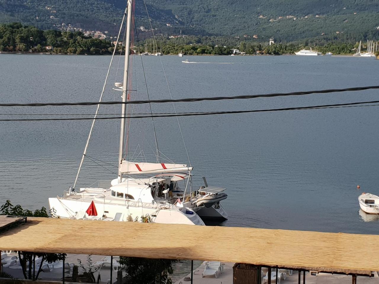 Apartments Klakor Ps Tivat Ngoại thất bức ảnh