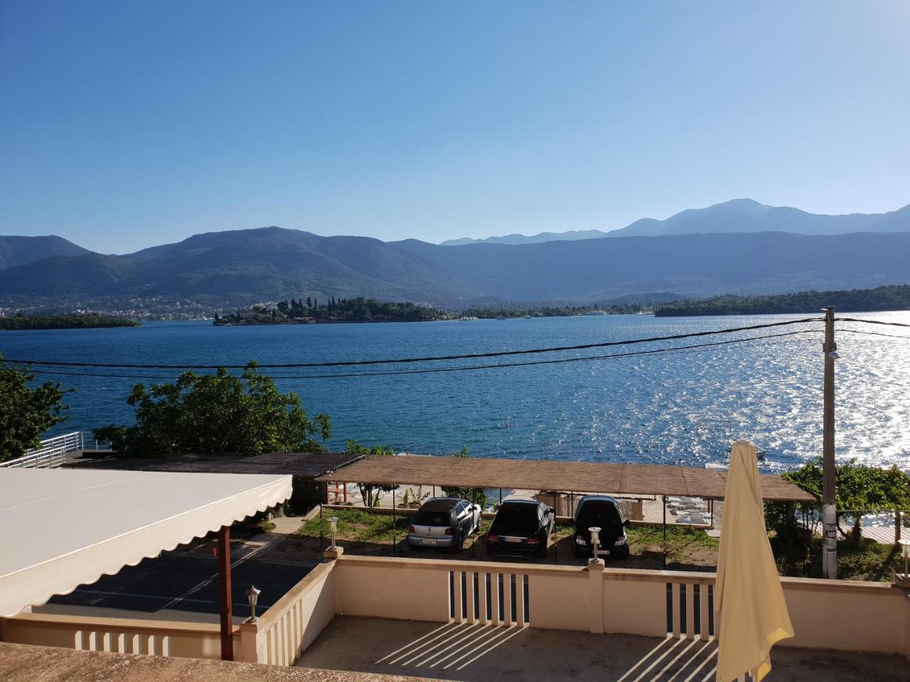 Apartments Klakor Ps Tivat Ngoại thất bức ảnh