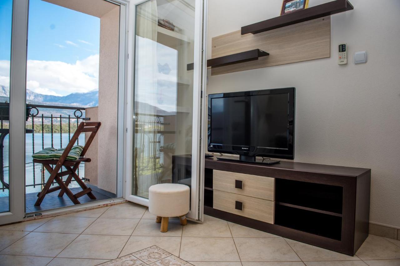 Apartments Klakor Ps Tivat Ngoại thất bức ảnh