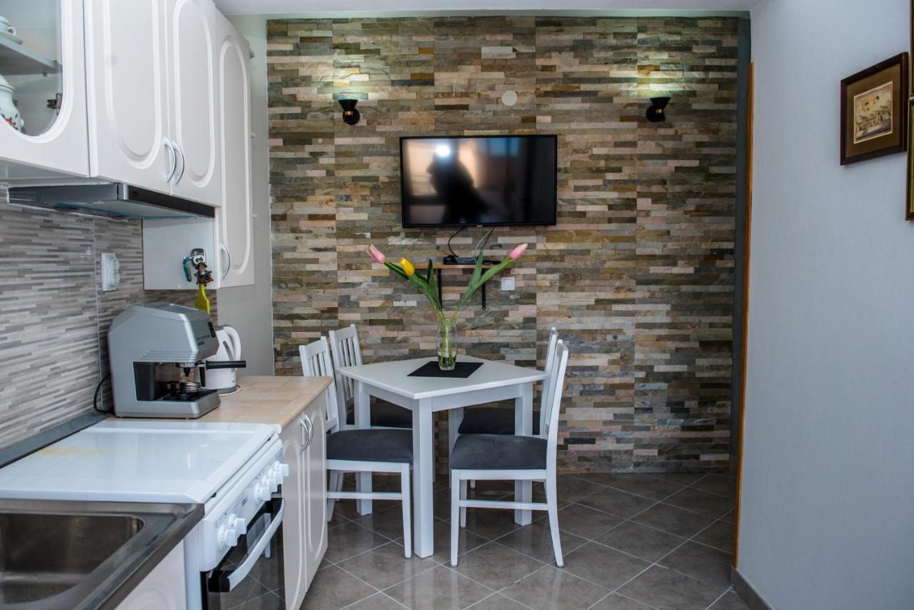 Apartments Klakor Ps Tivat Ngoại thất bức ảnh