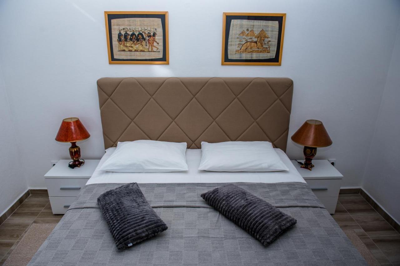 Apartments Klakor Ps Tivat Ngoại thất bức ảnh