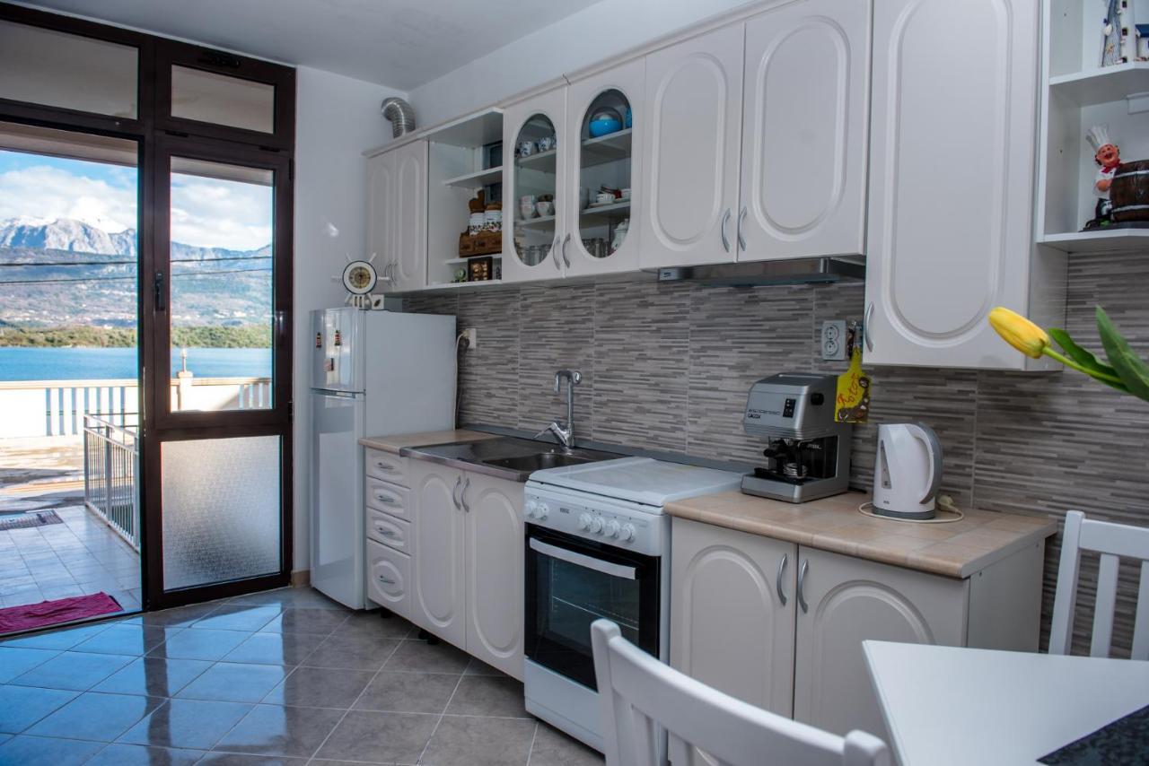 Apartments Klakor Ps Tivat Ngoại thất bức ảnh