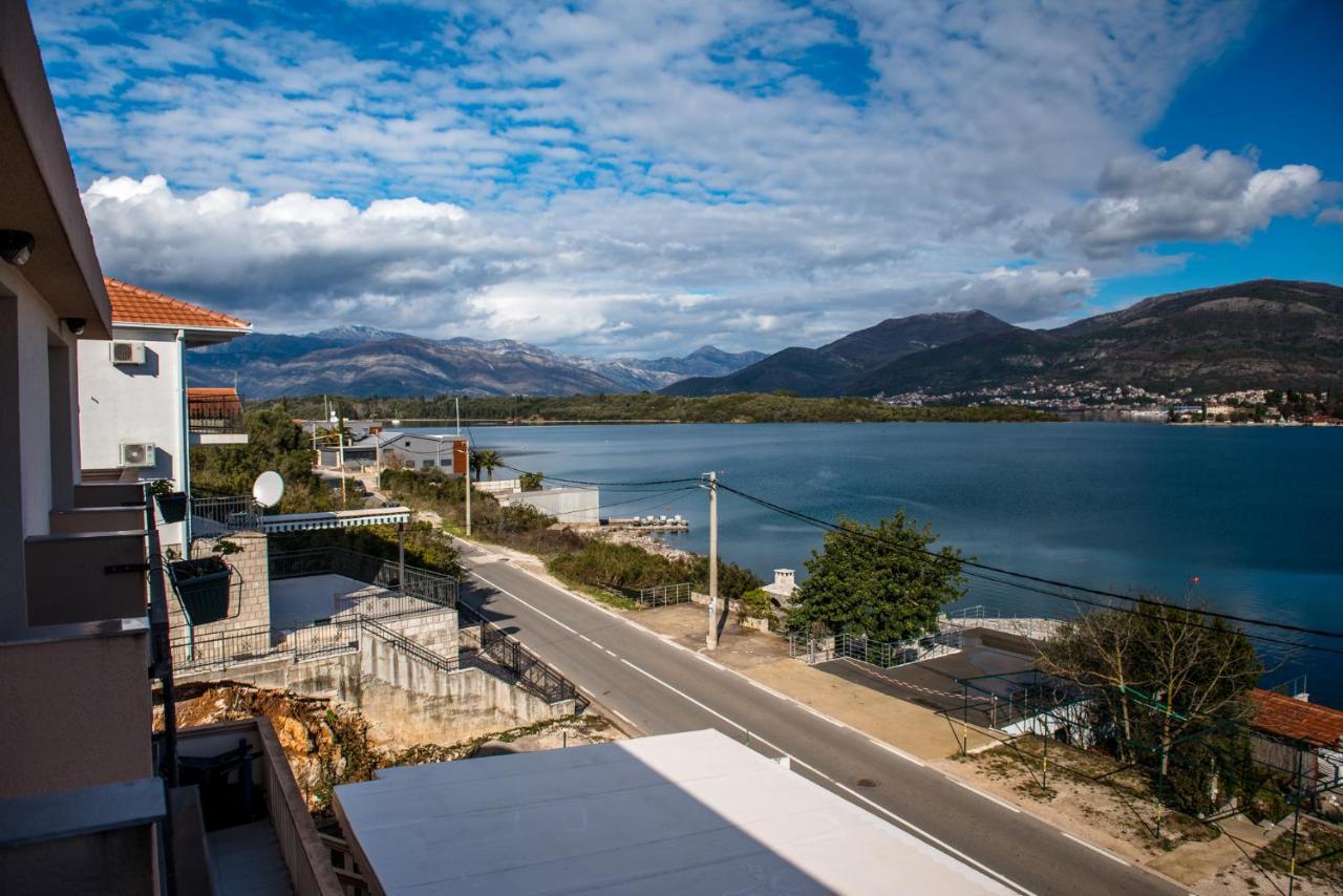 Apartments Klakor Ps Tivat Ngoại thất bức ảnh