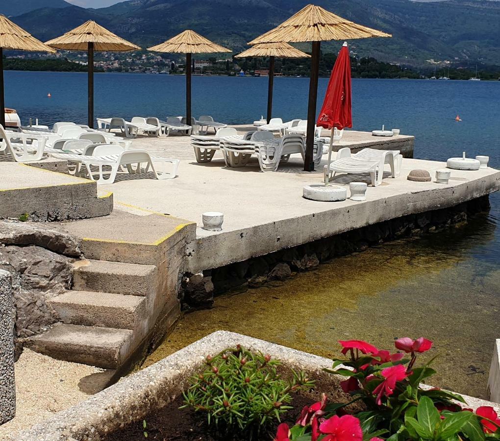 Apartments Klakor Ps Tivat Ngoại thất bức ảnh