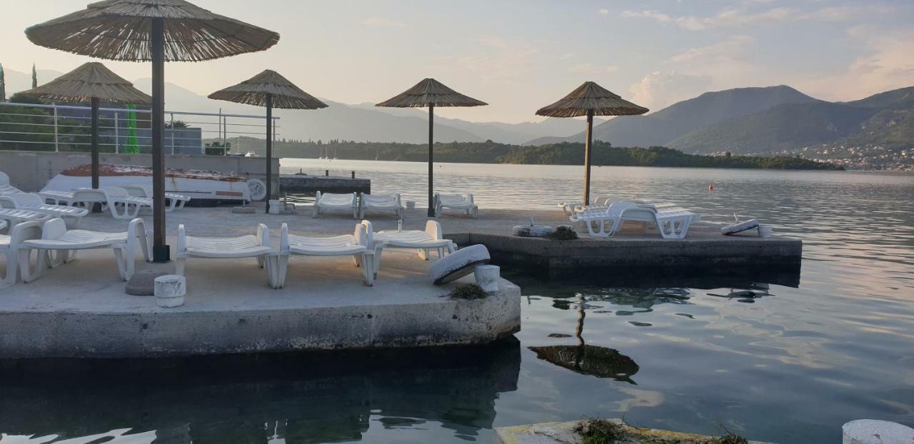 Apartments Klakor Ps Tivat Ngoại thất bức ảnh