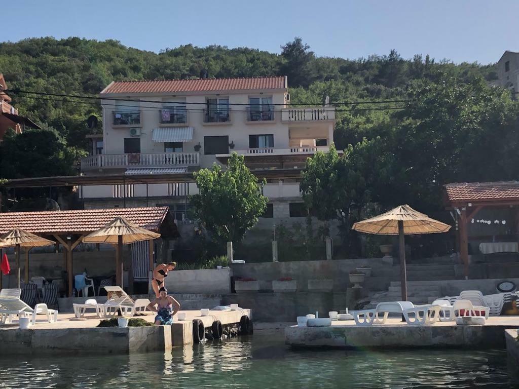 Apartments Klakor Ps Tivat Ngoại thất bức ảnh