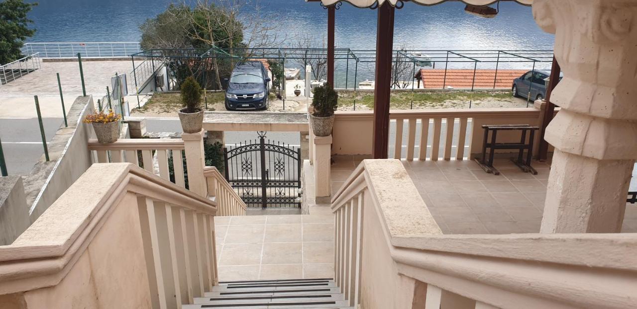 Apartments Klakor Ps Tivat Ngoại thất bức ảnh